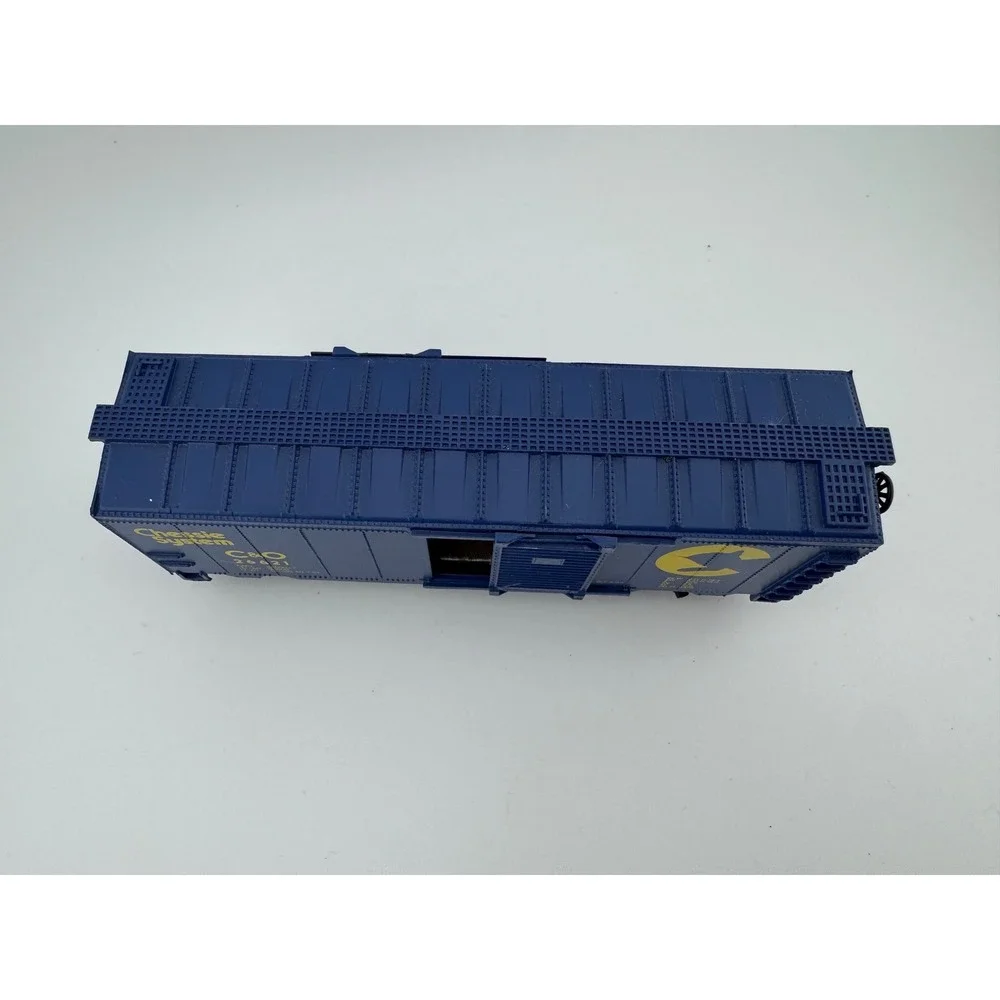 Life-Like HO‎ Scale Chessie System C&O 26621 Blue Boxcar Model Train Car